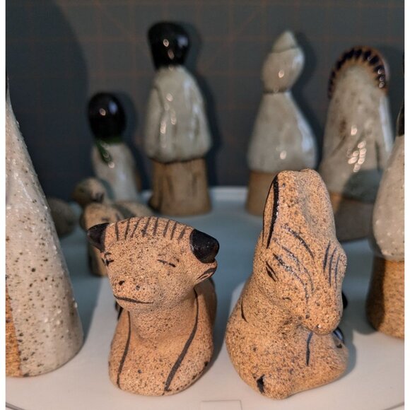 Tonala 14-Piece Ceramic Nativity Handcrafted Figurines Christmas Decor - Picture 6 of 12